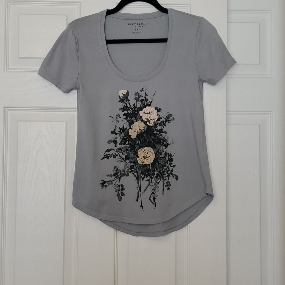 Lucky brand slate blue floral tee
